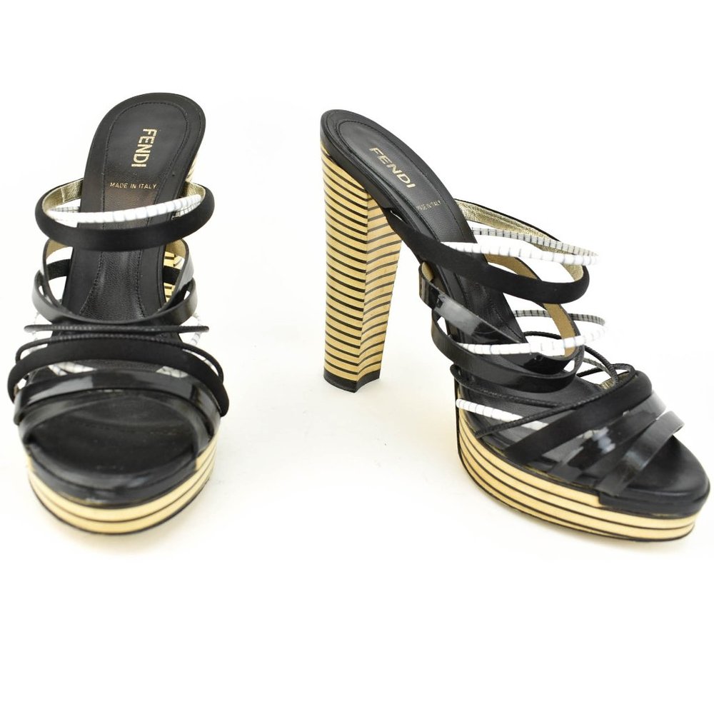 FENDI Black/White Strappy Leather Platform Sandals